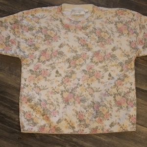 Vintage Floral Sweater Short Sleeved Size Medium